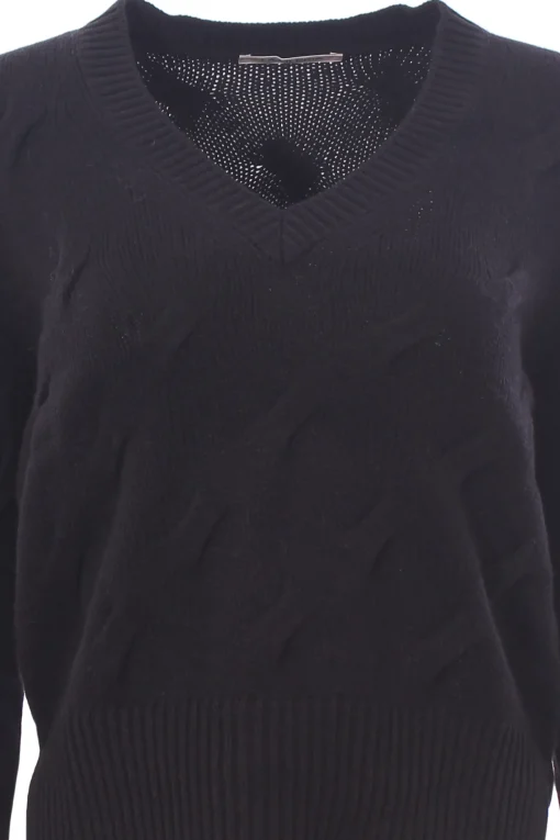 Collo a v treccia