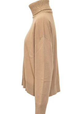 Collo alto in lana seta e cashmere con applicazioni