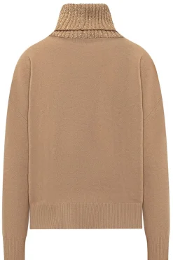 Collo alto in lana seta e cashmere con applicazioni