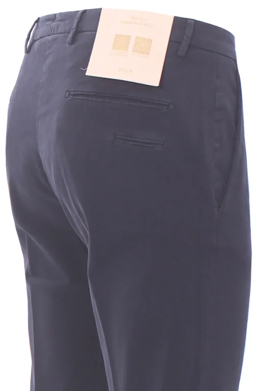 pantalone in cotone e tencel stretch