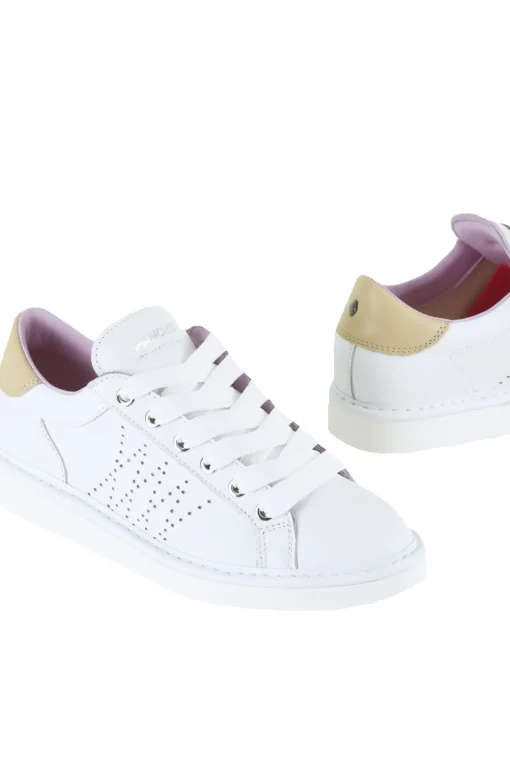 Sneakers lace up leather